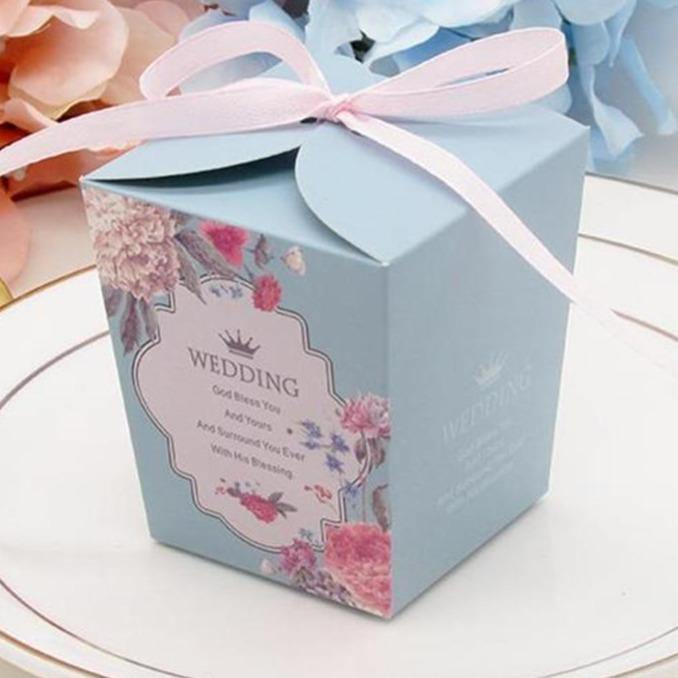 European Wedding Gift Packing Sugar Box Pink Color Ribbon Sweet Flower Bride and Groom Beautiful Wedding Decoration 50pcs
