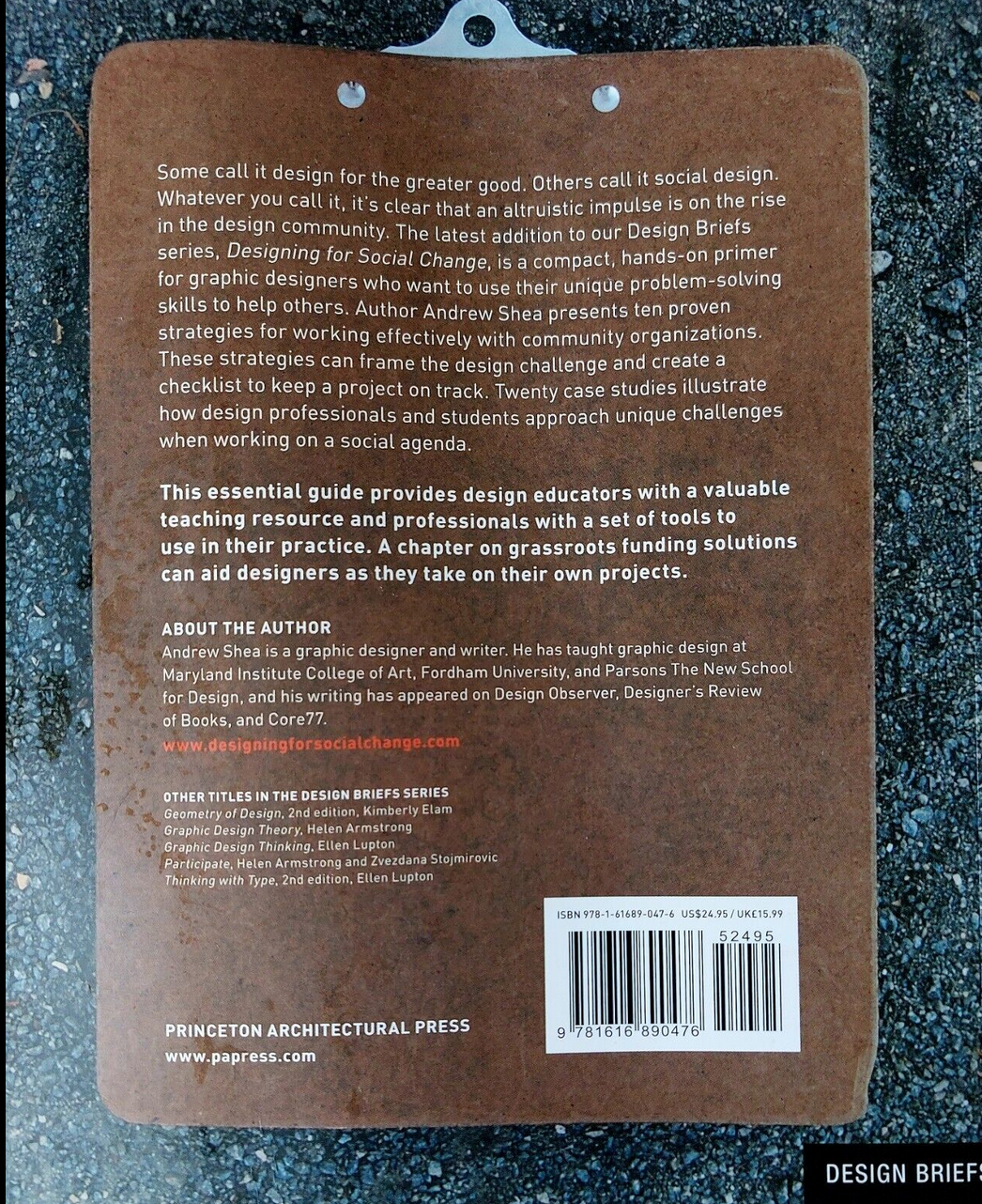 Designing for Social Change: Strategies for Community G.Design