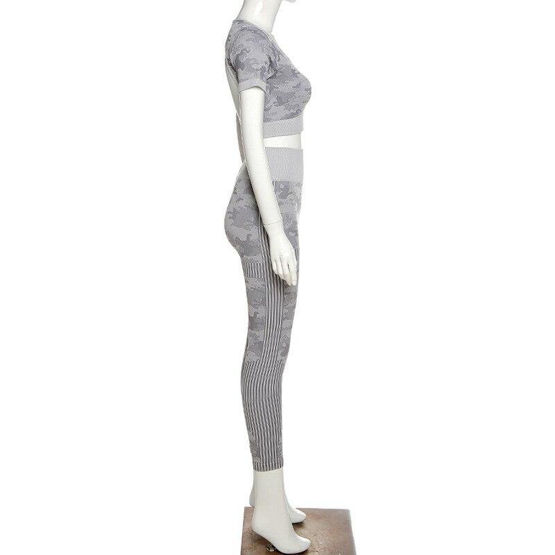 Seamless Camo Print Sportswear Yoga Set Women GYM Clothes Jogging Workout Fitness Tracksuit Short Sleeve Crop Top Leggings Suit